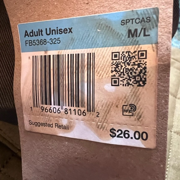 Nike Green and White Classic Hat with Embroidered Logo - Picture 4 of 4